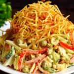 От одного вида слюнка течет. Вкусный и сытный салат с картофелем Пай 15 vid odnogo vyglyadu slynka teche smachnyj ta sytnyj salat z kartopleyu paj