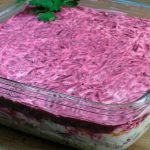 Как я готовлю «Селёдку под шубой»: слои выкладываю только в таком порядке и никак иначе 19 1728338993 scale 1200 75