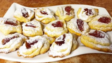 hit z 90h pechyvo kvitochky lystochky same smachne pechyvo vid babusi