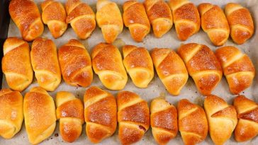 na mokromu tisti rogalyky smachnishi za kruasany myaki yak puh