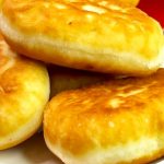 Тесто для пирожков, поднимающееся за 5 минут + 2 варианта начинок! Делюсь секретами вкуснейших пирожков 19 tisto dlya pyrizhkiv yake pidnimayetsya za 5 hvylyn 2 varianty nachynok dilyus sekretamy najsmachnis