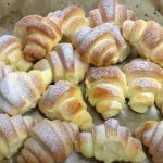 Как из французской пекарни! Вкусная и ароматная выпечка: такие мягкие круассаны 16 Как из французской пекарни! Вкусная и ароматная выпечка: такие мягкие круассаны