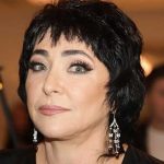 "50 лбов напали на русскую девочку!" - Лолита рассказала о покушении на неё в Ярославле 23 "50 лбов напали на русскую девочку!" - Лолита рассказала о покушении на неё в Ярославле