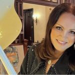 chomu sofiya rotaru ne mozhe prodati svoju rozkishnu kvartiru v moskvi.png