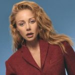 Тина Кароль в военной форме похвасталась ловкой стрельбой на полигоне ночью 17 image 2