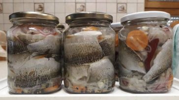 Речная маринованная рыба: вкуснее селедки и даже красной рыбы