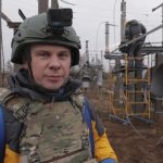 «В поисках силы украинцев»: ведущий шоу «Мир наизнанку» Дмитрий Комаров впервые за полгода вышел на связь 15 «В поисках силы украинцев»: ведущий шоу «Мир наизнанку» Дмитрий Комаров впервые за полгода вышел на связь