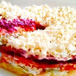 Рецепт салата «Люся» — простой в приготовлении, а вкус на миллион! 20 Рецепт салата «Люся» — простой в приготовлении, а вкус на миллион!