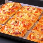 Домашняя мини-пицца на слоеном тесте — быстрый рецепт на закуску 16 Домашняя мини-пицца на слоеном тесте — быстрый рецепт на закуску