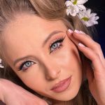 Звезда «Крепостной» Анна Сагайдачная впервые полностью показала лицо своей новорожденной дочери 21 Звезда «Крепостной» Анна Сагайдачная впервые полностью показала лицо своей новорожденной дочери