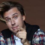 "Дал бы по роже всем троим!" - покинувший РФ Максим Галкин сделал неожиданное заявление 14 Максим Галкин