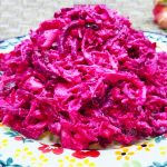 Салат из свеклы: невероятно вкусный и простой рецепт