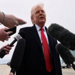 ПОКУШЕНИЕ НА ТРАМПА ВО ВРЕМЯ ИНТЕРВЬЮ? ВИДЕО ИНЦИДЕНТА УЖЕ В СЕТИ!