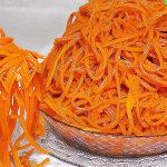 Пикантная морковь по-корейски: пряная закуска с уксусом и горячим маслом 17 Пикантная морковь по-корейски: пряная закуска с уксусом и горячим маслом