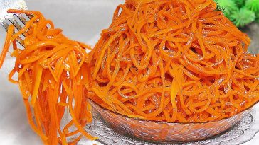 Пикантная морковь по-корейски: пряная закуска с уксусом и горячим маслом