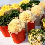 Новогодняя закуска: Праздничные роллы из крабовых палочек 14 Новогодняя закуска: Праздничные роллы из крабовых палочек