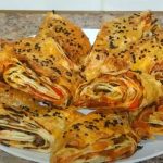 Быстрый и вкусный рулет из лаваша – готов за 10 минут! 14 Быстрый и вкусный рулет из лаваша – готов за 10 минут!