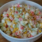 ΠΠ΅ΠΆΠ½ΡΠΉ ΠΊΡΠ°Π±ΠΎΠ²ΡΠΉ ΡΠ°Π»Π°Ρ Ρ ΠΎΠ³ΡΡΡΠΎΠΌ ΠΈ ΠΊΡΠΊΡΡΡΠ·ΠΎΠΉ: ΠΊΠ»Π°ΡΡΠΈΠΊΠ°, ΠΊΠΎΡΠΎΡΠ°Ρ Π²ΡΠ΅Π³Π΄Π° Π² ΠΌΠΎΠ΄Π΅ 14 ΠΠ΅ΠΆΠ½ΡΠΉ ΠΊΡΠ°Π±ΠΎΠ²ΡΠΉ ΡΠ°Π»Π°Ρ Ρ ΠΎΠ³ΡΡΡΠΎΠΌ ΠΈ ΠΊΡΠΊΡΡΡΠ·ΠΎΠΉ: ΠΊΠ»Π°ΡΡΠΈΠΊΠ°, ΠΊΠΎΡΠΎΡΠ°Ρ Π²ΡΠ΅Π³Π΄Π° Π² ΠΌΠΎΠ΄Π΅