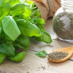 Домашний настой из базилика: натуральный напиток с мощными целебными свойствами 15 Домашний настой из базилика: натуральный напиток с мощными целебными свойствами