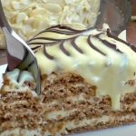 Торт «Эстерхази» — венгерская классика с ореховым вкусом и нежным кремом 12 Торт «Эстерхази» — венгерская классика с ореховым вкусом и нежным кремом