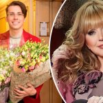 "Любимая!" - Максим Галкин романтично поздравил Аллу Пугачёву с 76-летием 15 Алла Пугачева