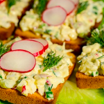 Не успевала доносить до стола! Простая, но безумно вкусная намазка на Пасху 23 Не успевала доносить до стола! Простая, но безумно вкусная намазка на Пасху