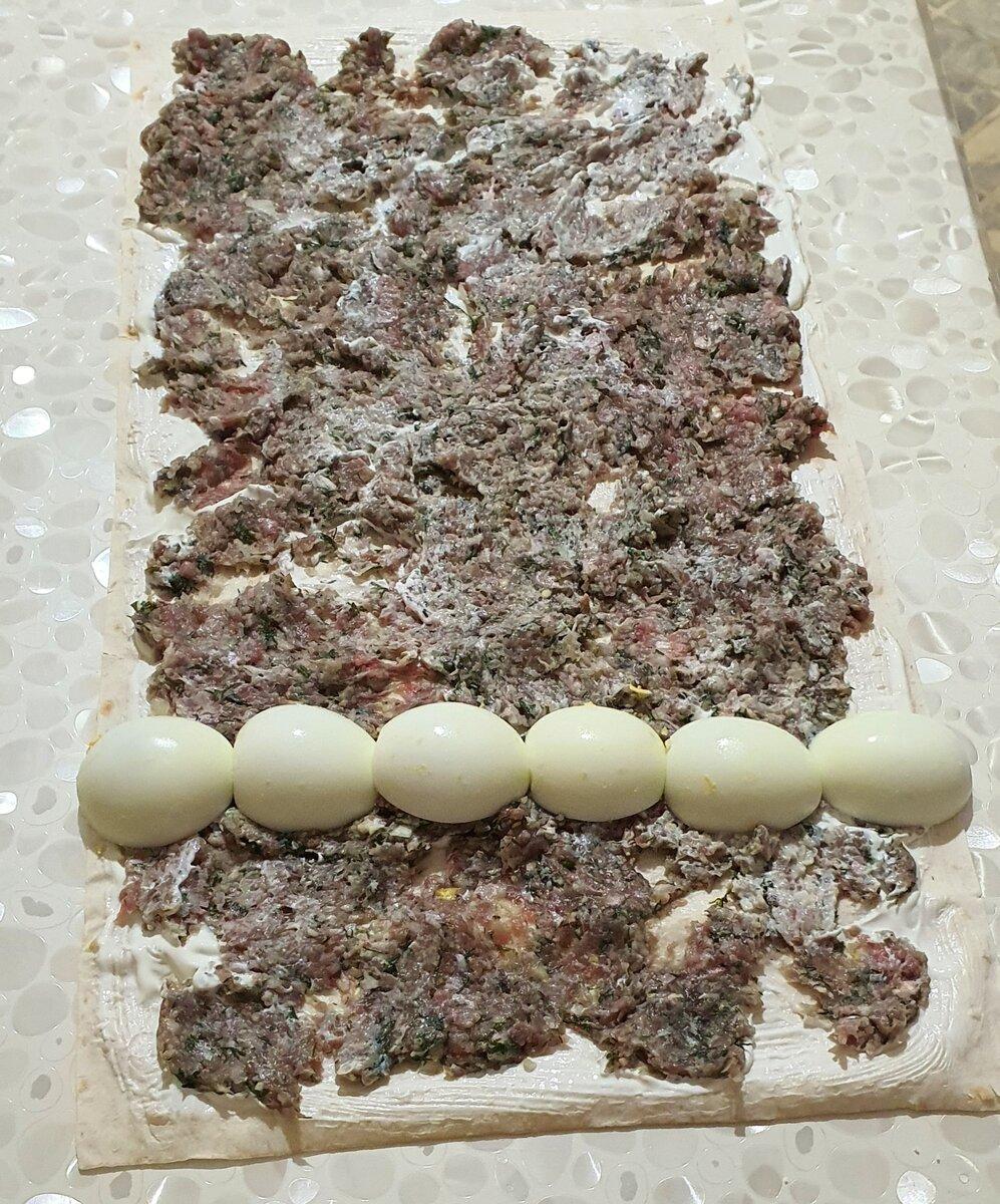 Мясной рулет в лаваше с яйцами — идеальное блюдо для праздника и на каждый день 🍖🥚