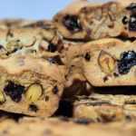 🍪 Бискотти с орехами и черносливом — идеальное печенье к кофе или чаю 12 495373080 3491189677677658 5449083912971904069 n