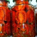 Маринованные помидоры половинками на зиму — ароматная закуска без привычных специй 15 Маринованные помидоры половинками на зиму — ароматная закуска без привычных специй