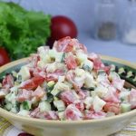 Свежий салат из огурцов и яиц: лёгкий, полезный и невероятно вкусный вариант для любого случая! 12 Свежий салат из огурцов и яиц: лёгкий, полезный и невероятно вкусный вариант для любого случая!