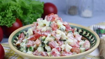 Свежий салат из огурцов и яиц: лёгкий, полезный и невероятно вкусный вариант для любого случая!