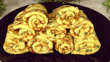 Закусочные блинчики с сыром и зеленью — вкусно и сытно в любое время дня