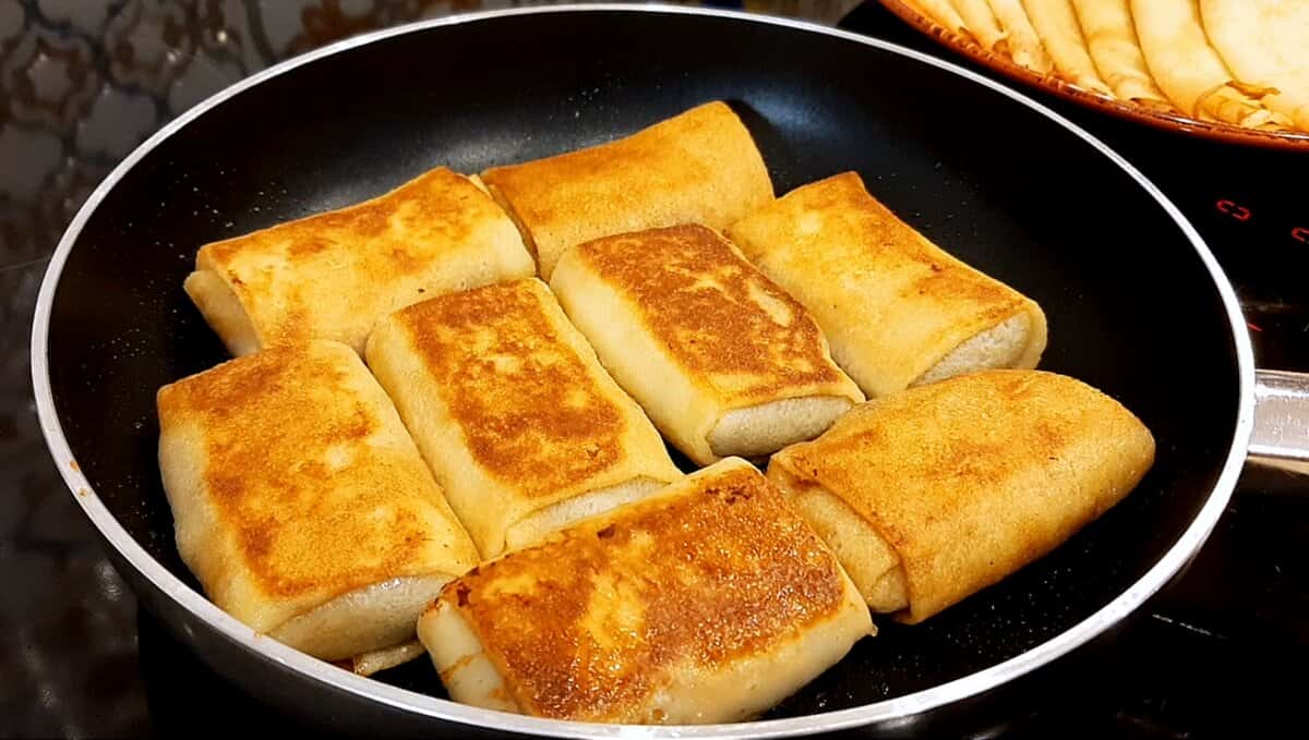 Любимые блинчики с мясом — тонкие блины и сочная начинка, идеально для перекуса или полноценного ужина