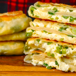 Все в восторге от этой закуски! Зелёный лук и сыр — просто волшебное сочетание 😍 16 screenshot 1 189