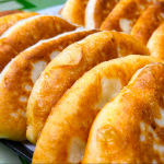 Домашние пирожки «Придорожные» — вкуснее не бывает! 17 Домашние пирожки «Придорожные» — вкуснее не бывает!