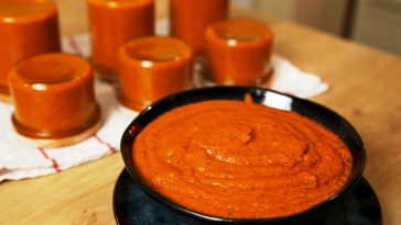 Кабачковая икра по-грузински — густая, ароматная, лучше любой аджики!