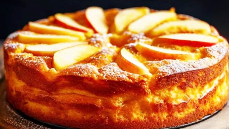 Если надоела шарлотка — попробуйте новый пирог «Ева», в который влюбишься с первого кусочка!