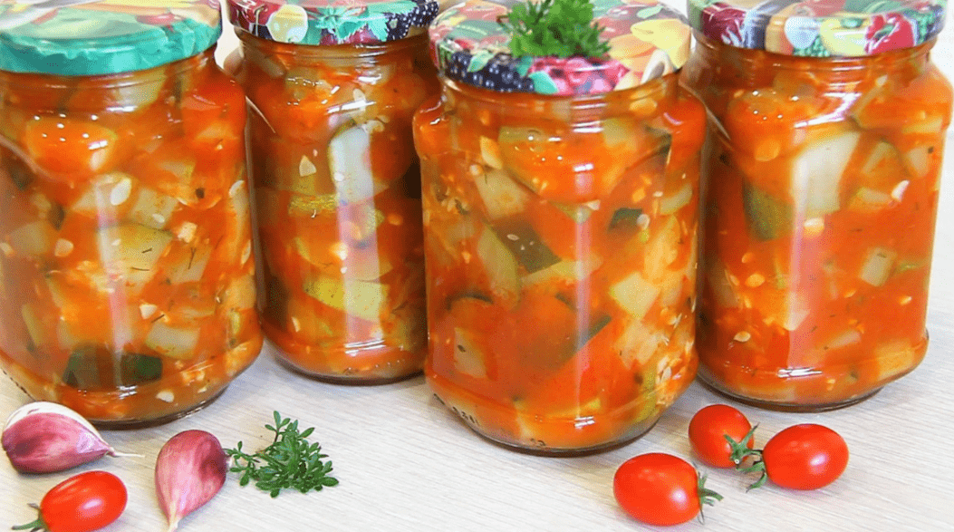 Кабачки в томатном соусе на зиму - любимый рецепт за минимум хлопот!