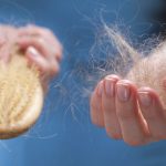 Добавьте это в шампунь — и забудьте о волосах на расческе! 16 Добавьте это в шампунь — и забудьте о волосах на расческе!