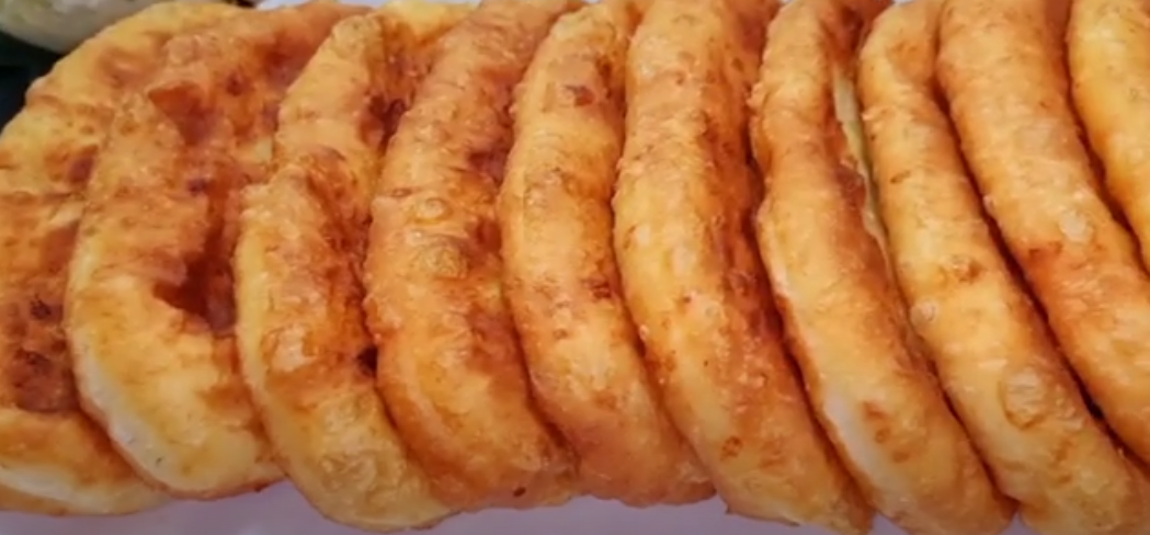 Пирожки без дрожжей с творогом и картошкой — мягкие, ароматные и долго остаются свежими!