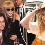 Алла Пугачева и Максим Галкин наслаждаются романтическим отдыхом в Риме 12 bvdbvjdjvgrbhsbhcsdcsjbcj