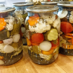 Овощное ассорти «Богатство лета» на зиму — простой рецепт без стерилизации 16 Овощное ассорти «Богатство лета» на зиму — простой рецепт без стерилизации