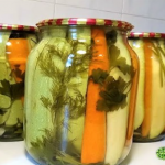 Хрустящие и ароматные маринованные кабачки — любимая закуска в нашей семье! 14 Хрустящие и ароматные маринованные кабачки — любимая закуска в нашей семье!