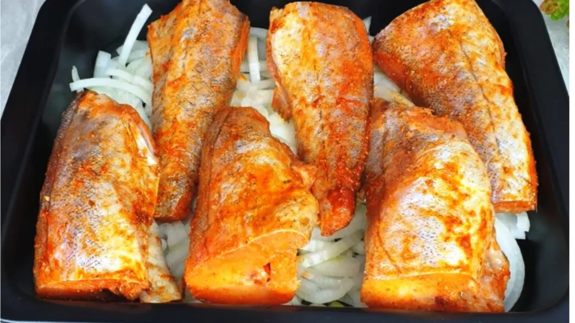 Запечённая рыба — идеальный выбор для здорового и вкусного ужина