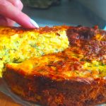 Один кабачок и одна картофелина — и на вашем столе восхитительный овощной пирог! Соседи точно попросят рецепт! 15 maxresdefault 4