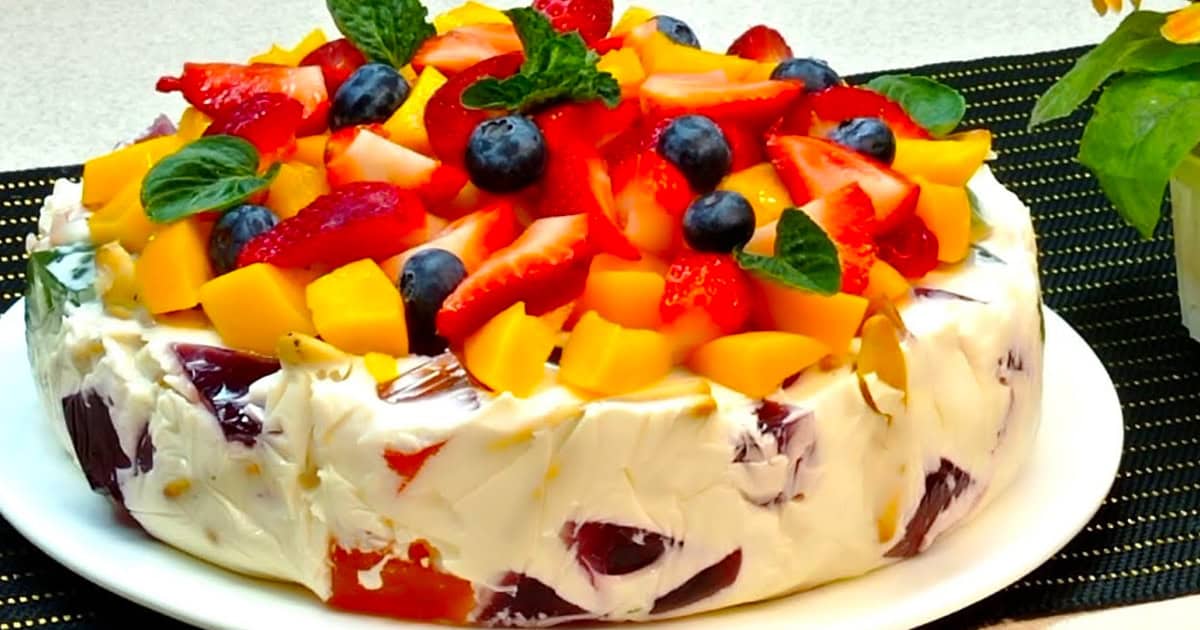 Торт для жары: готовится за минуты и вкуснее мороженого!