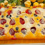 Есть стакан кефира? Приготовьте пышный пирог к чаю — просто, вкусно и бюджетно!