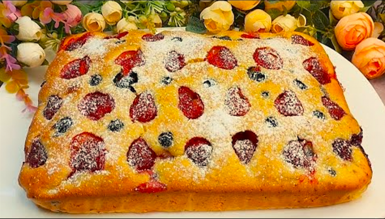 Есть стакан кефира? Приготовьте пышный пирог к чаю — просто, вкусно и бюджетно!