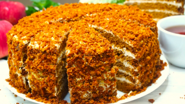 Торт «Медовый Пух» без раскатывания коржей — воздушный, вкусный и лёгкий в приготовлении