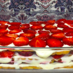 Мы в полном восторге от этого десерта: «Ленивый» торт с клубникой без выпечки, желатина и сливок! 12 Мы в полном восторге от этого десерта: «Ленивый» торт с клубникой без выпечки, желатина и сливок!